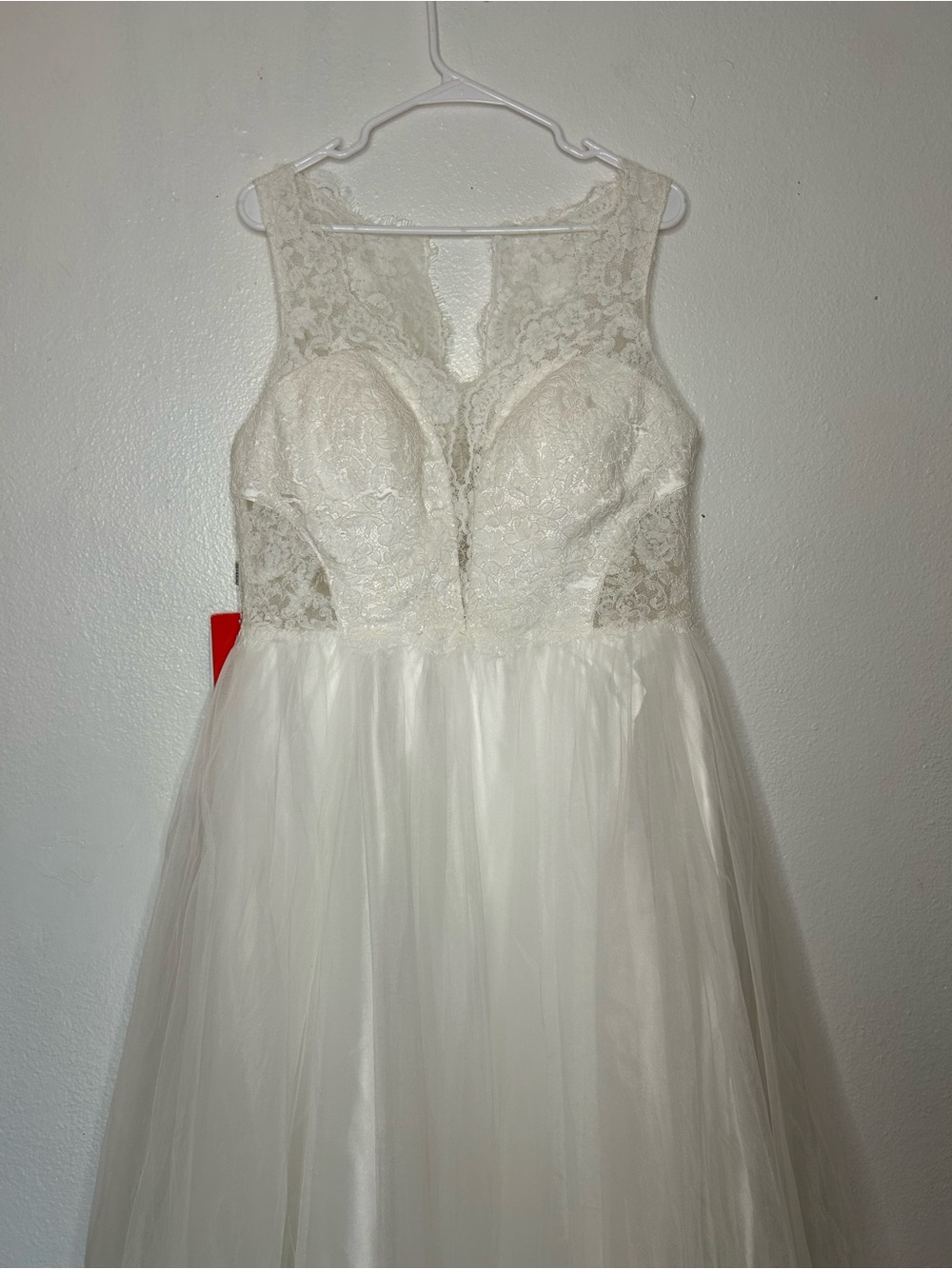 JJs House NWT White Lace Wedding Dress